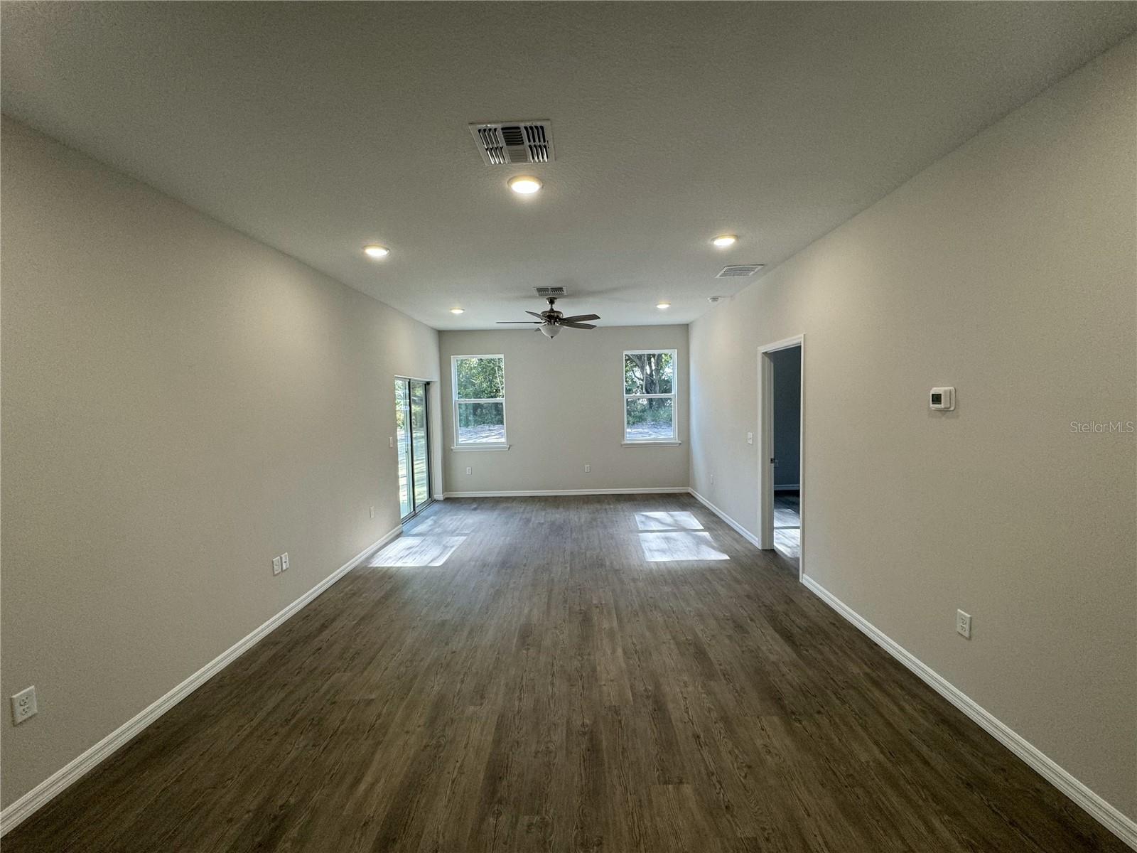 1013 Foote St Property Photo 5