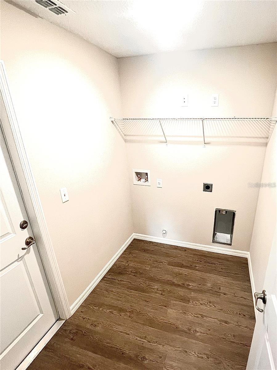 1013 Foote St Property Photo 11