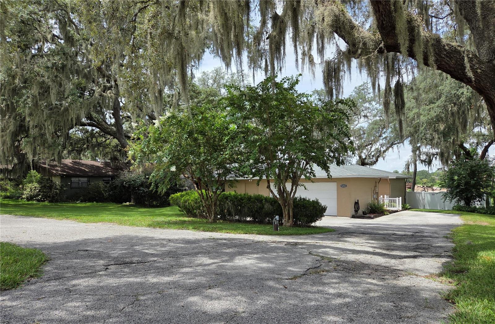 34041 Highland Rd Property Photo 1