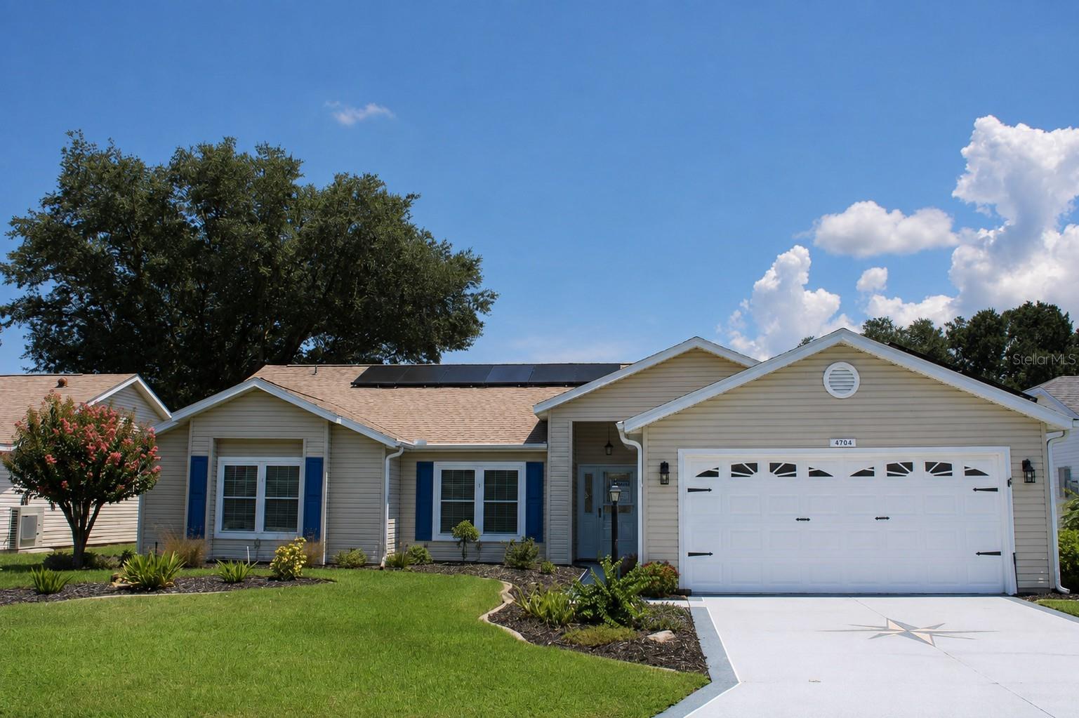 4704 River Ridge Dr Property Photo 1