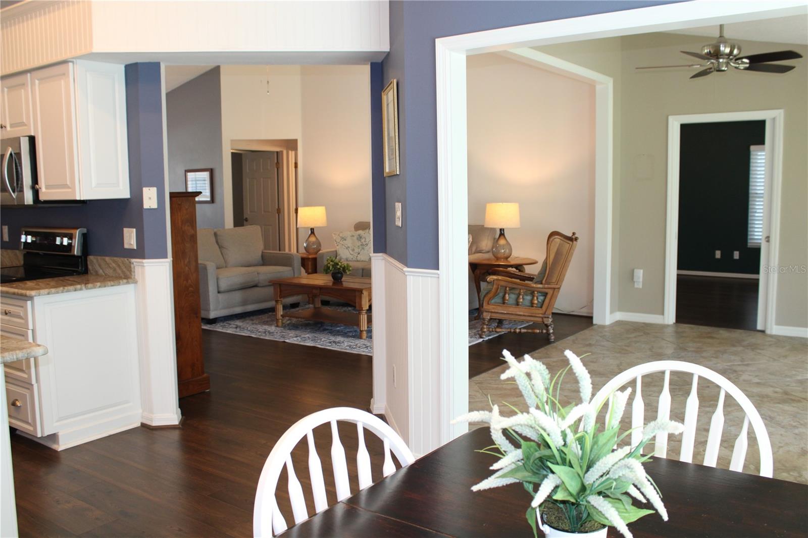 4704 River Ridge Dr Property Photo 9