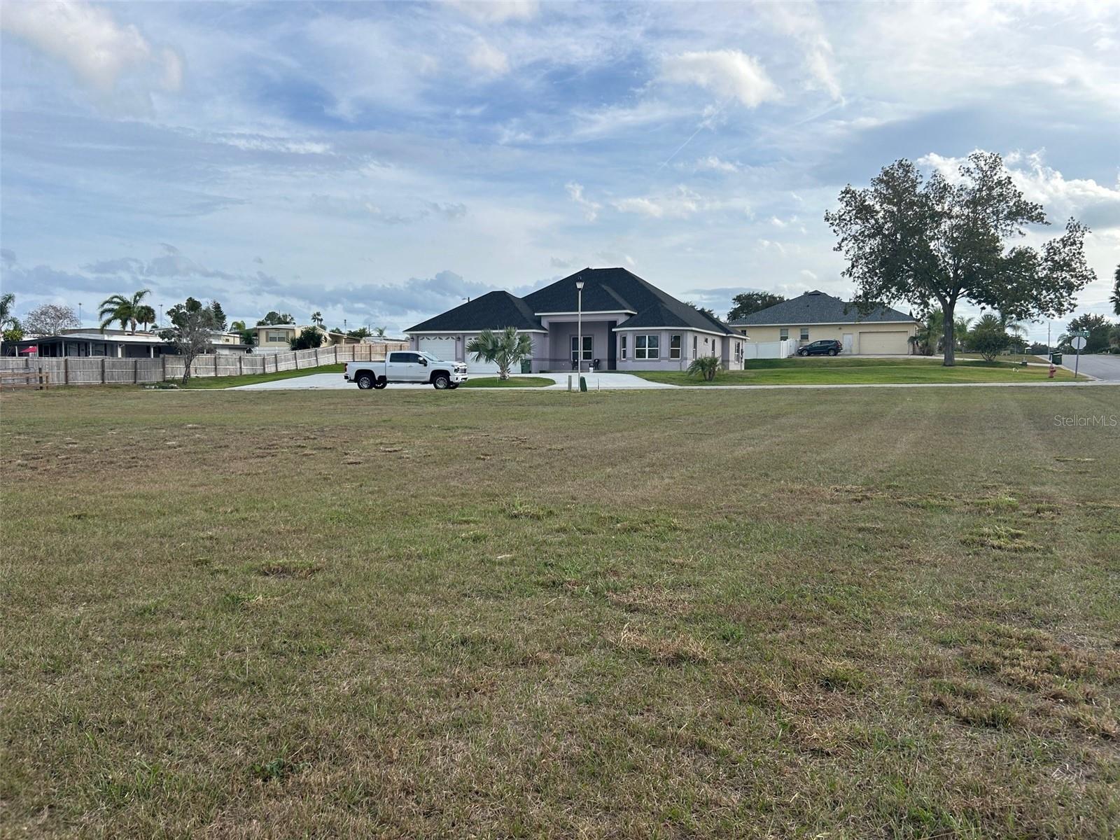 Waterview Dr Property Photo 6