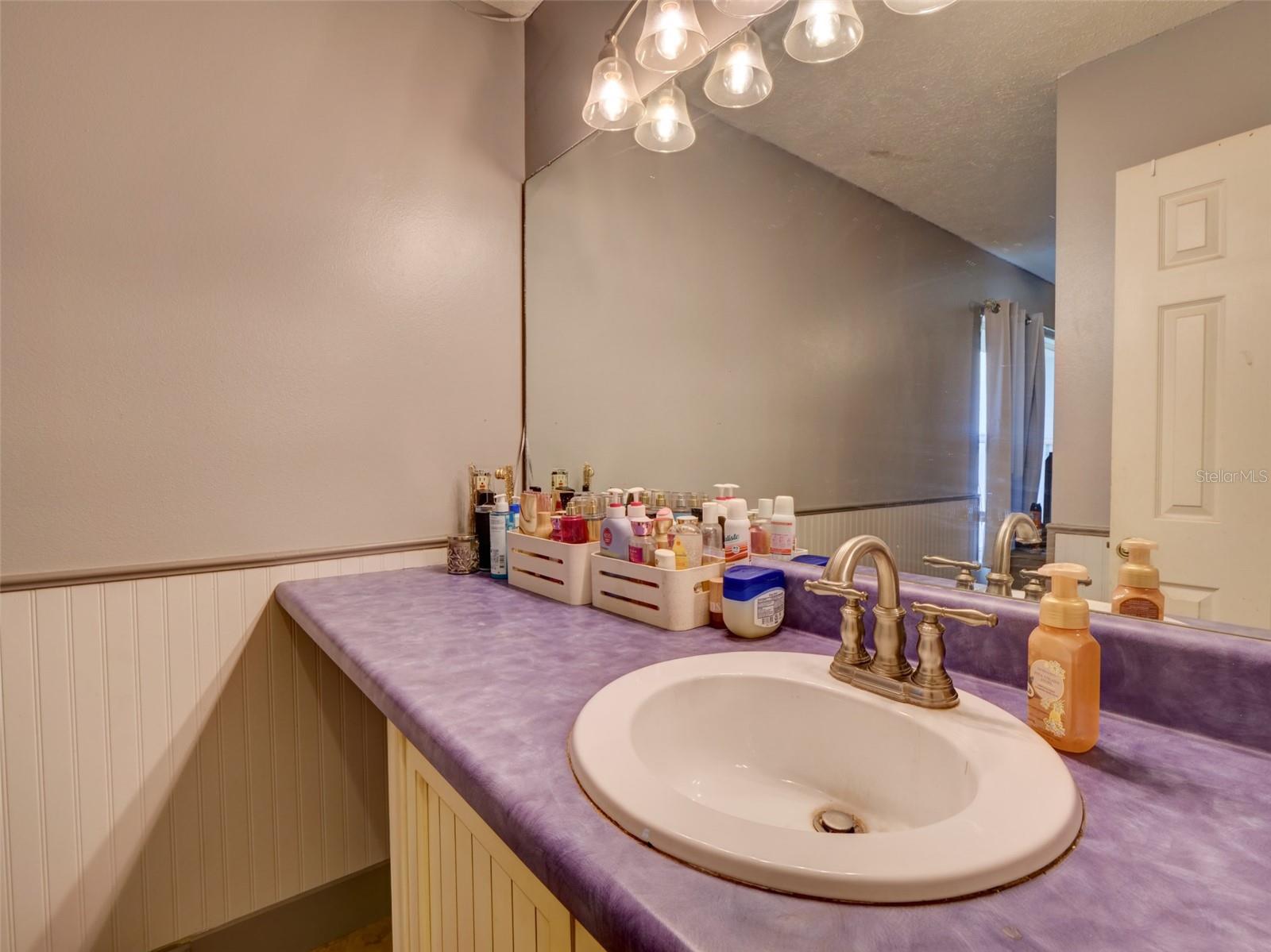 1765 E Cr 462 Property Photo 25