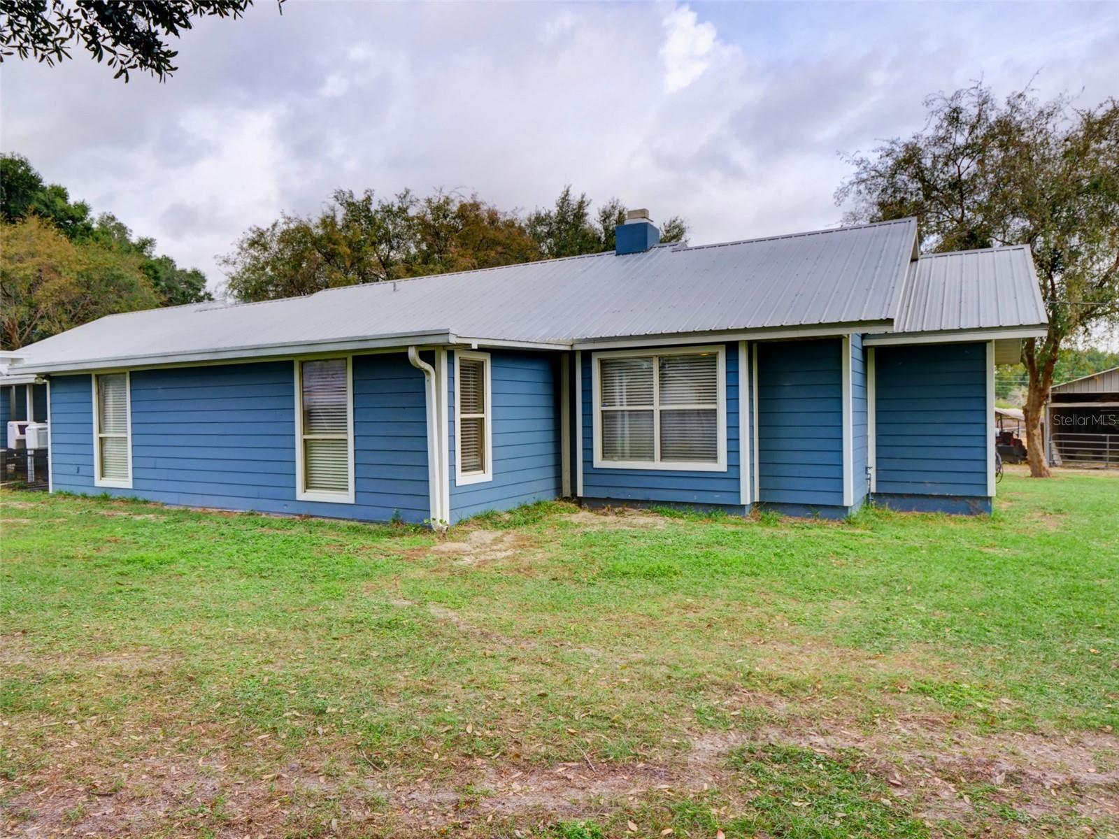 1765 E Cr 462 Property Photo 60