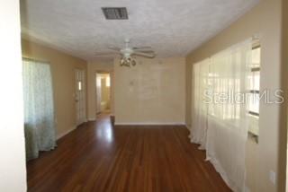 905 Marion Dr Property Photo 3