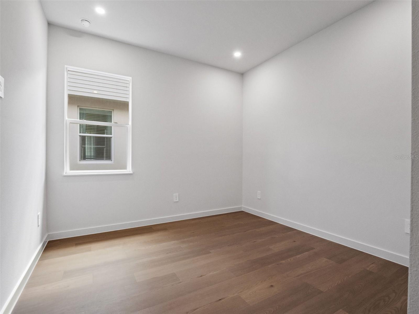 454 Skyfield Ct Property Photo 10