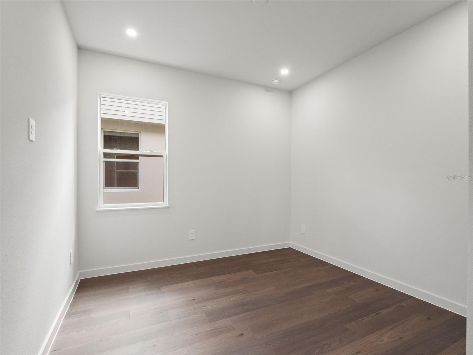 454 Skyfield Ct Property Photo 11