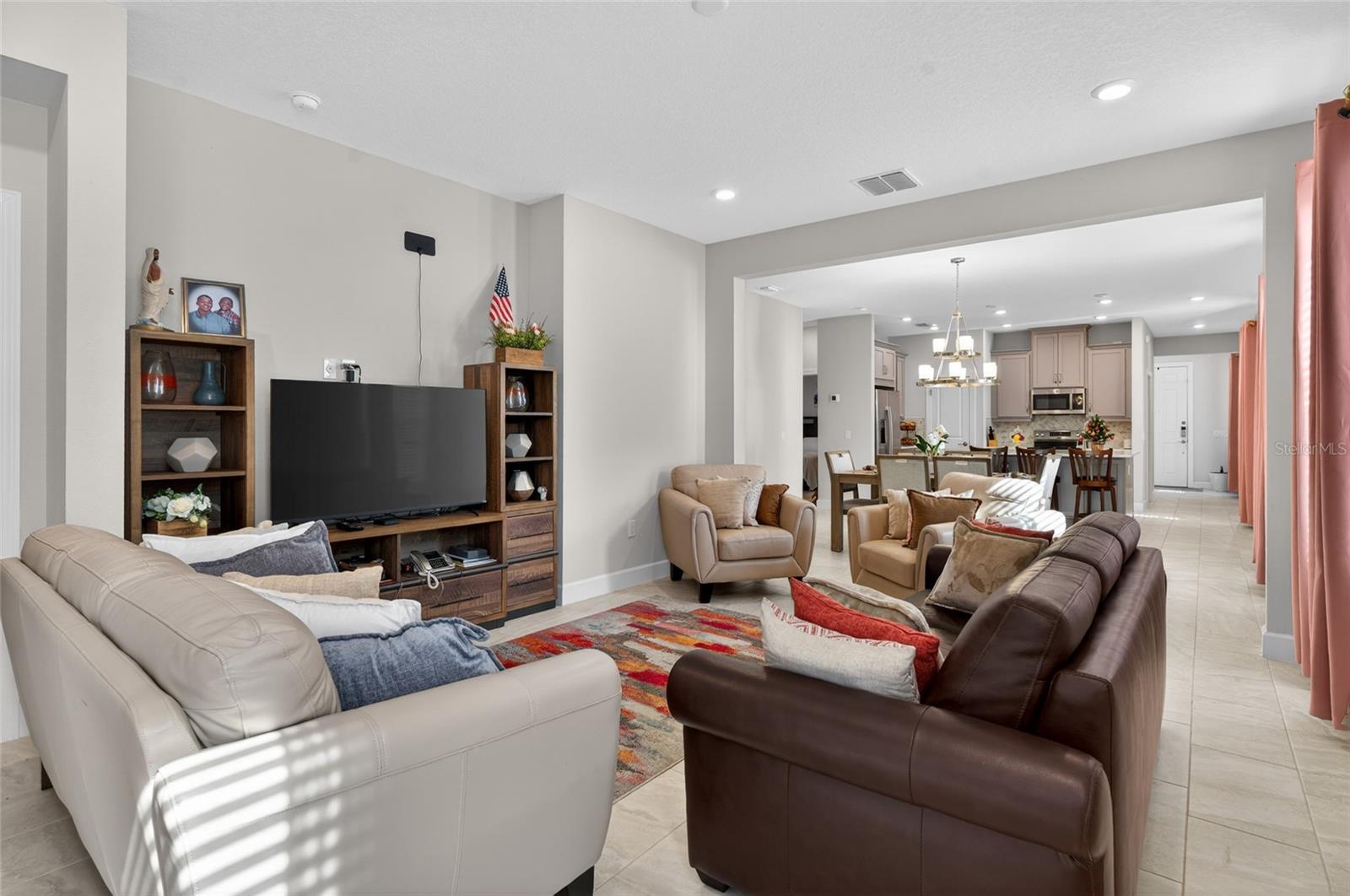 1192 Via Galuppi St Property Photo 8