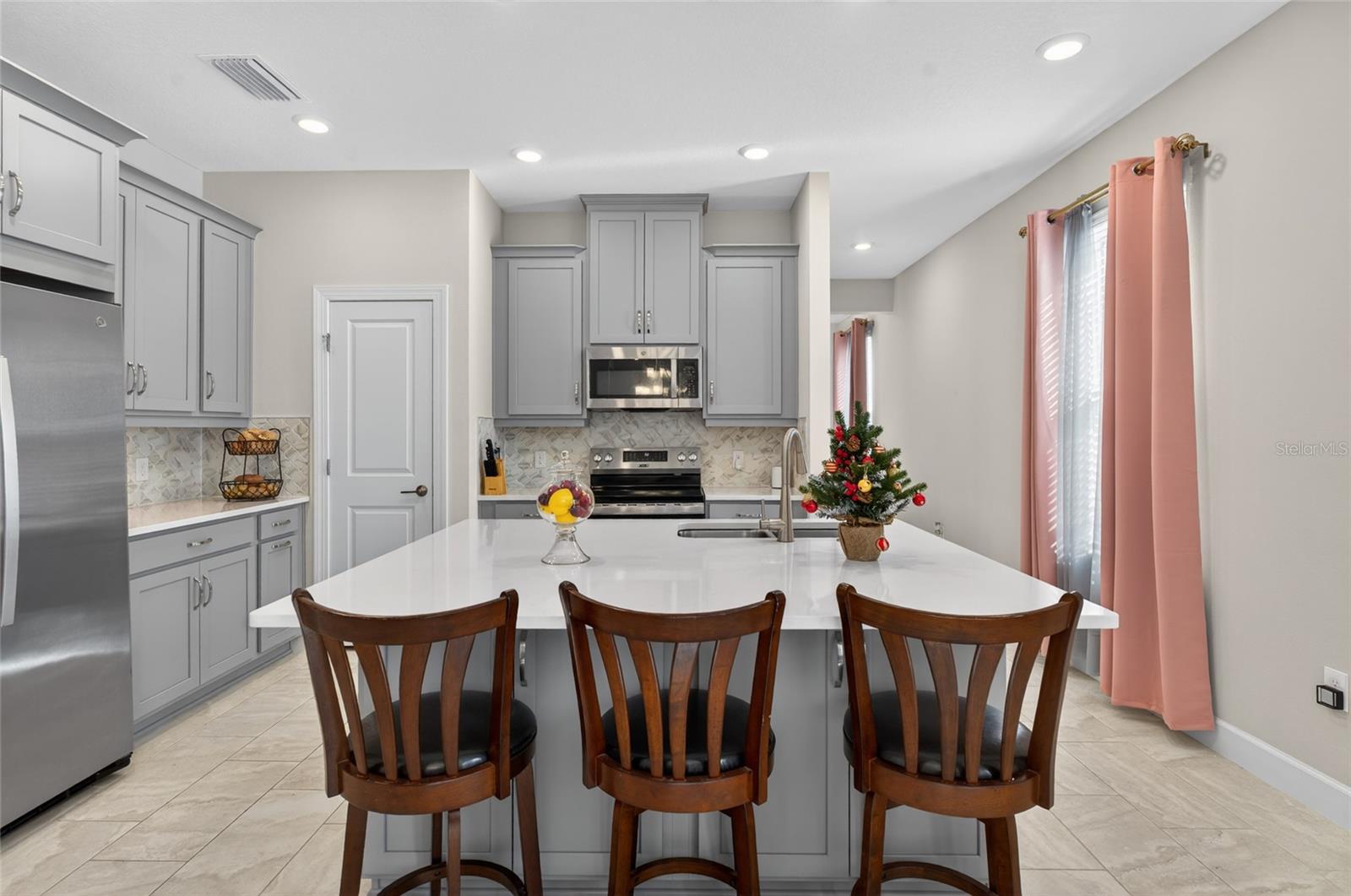 1192 Via Galuppi St Property Photo 13