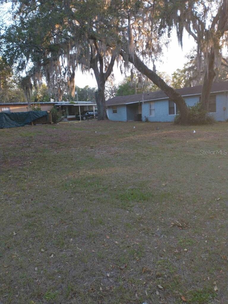1611 Indian Trl Property Photo 3