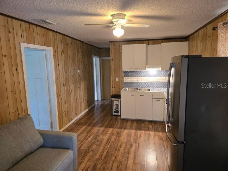 1611 Indian Trl Property Photo 7