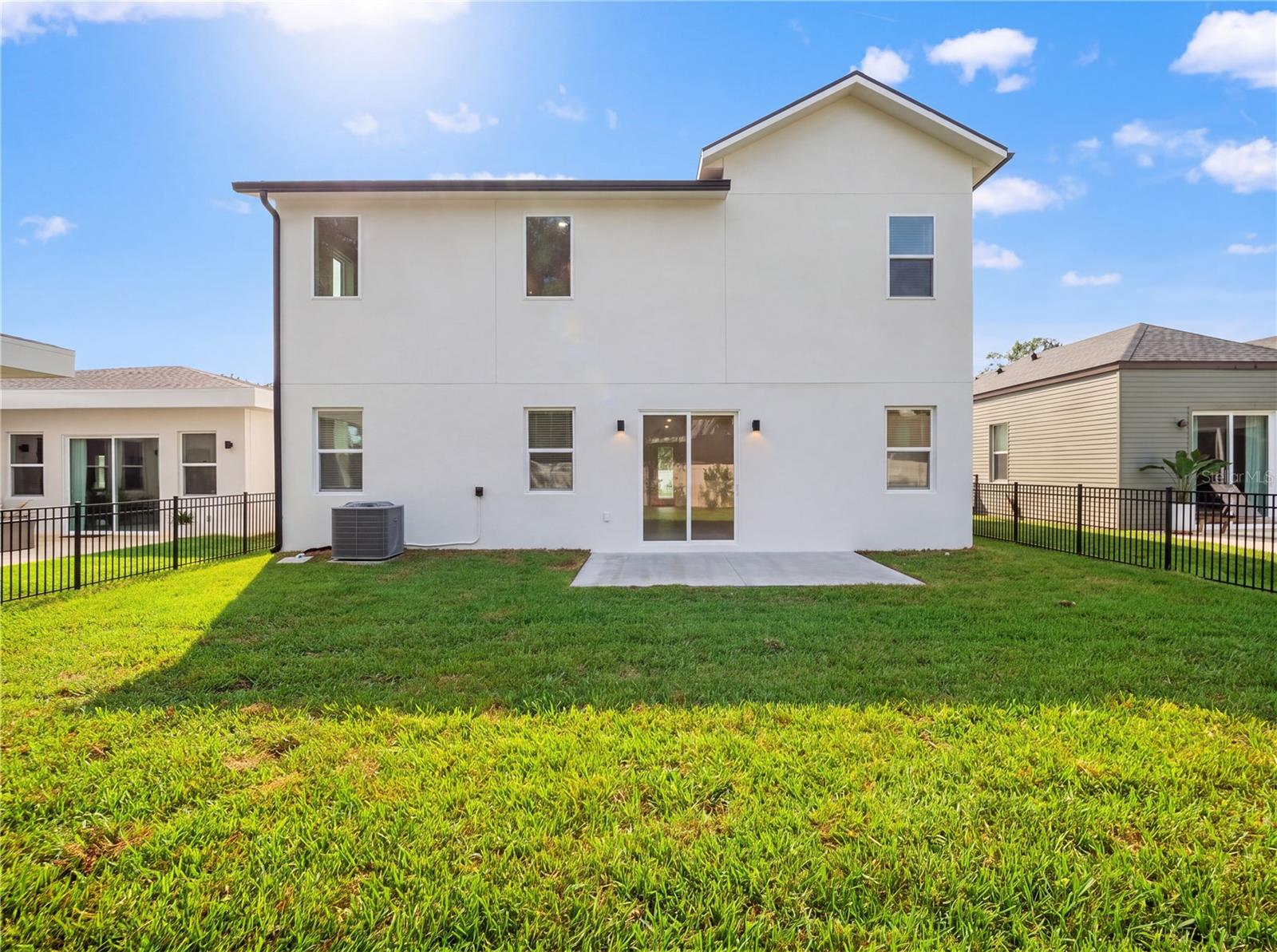 423 Skyfield Ct Property Photo 41