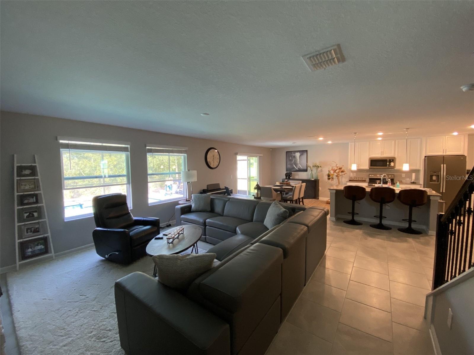 5686 Alenlon Way Property Photo 11