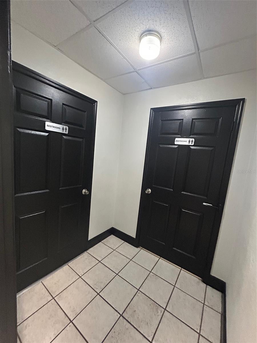 11601 S Orange Blossom Trl #204 Property Photo 19