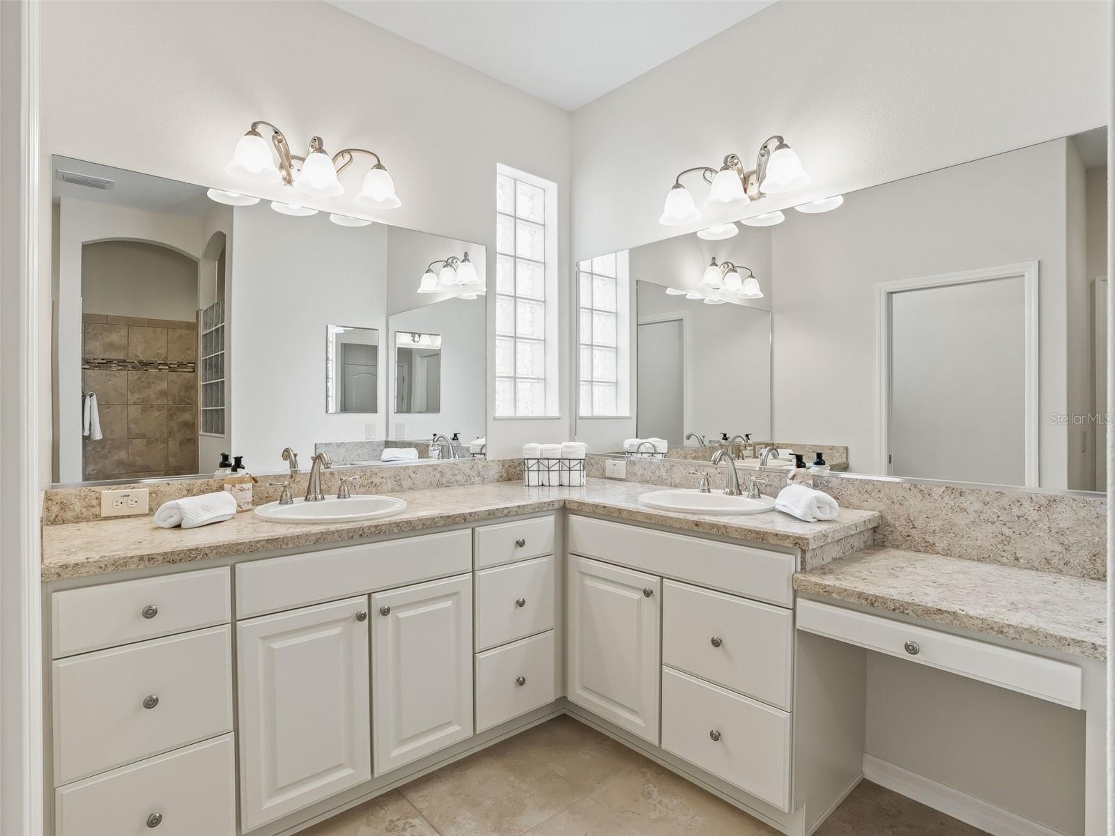 3229 Killington Loop Property Photo 18