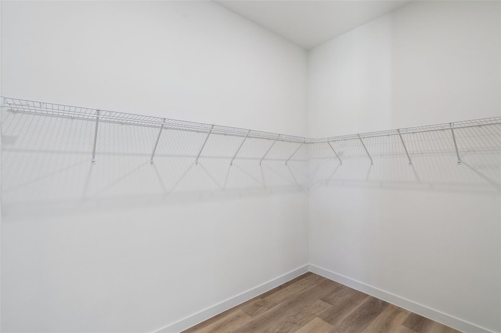447 Skyfield Ct Property Photo 10
