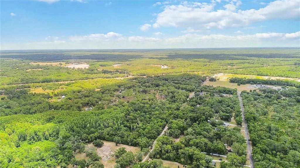 5018 N Andri Dr Property Photo 8