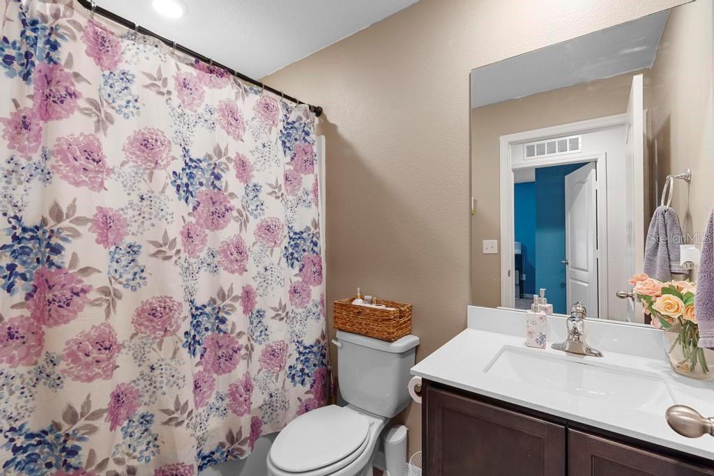 440 Kensington View Dr Property Photo 8
