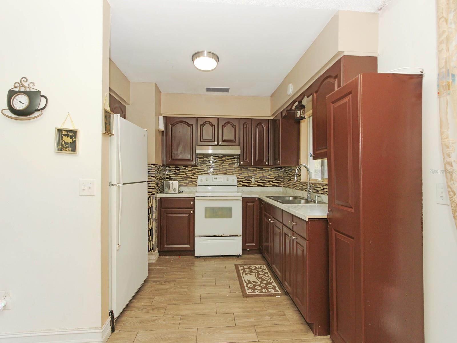 4173 Signal Hill Rd Property Photo 11