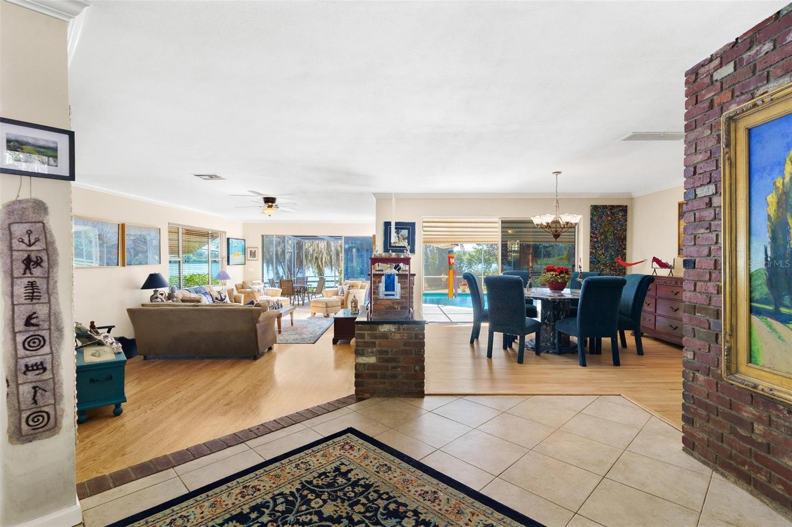 475 Guerrant St Property Photo 8