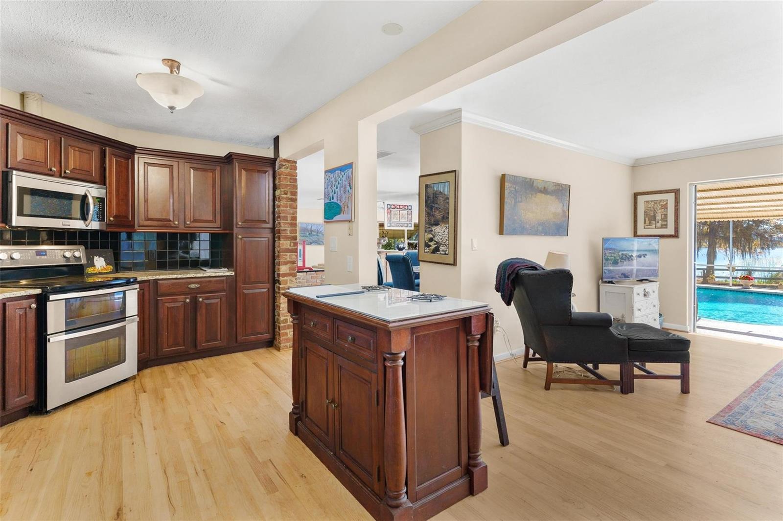 475 Guerrant St Property Photo 17