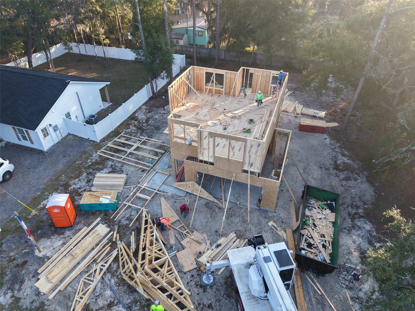 228 Dawn Ave Property Photo 5