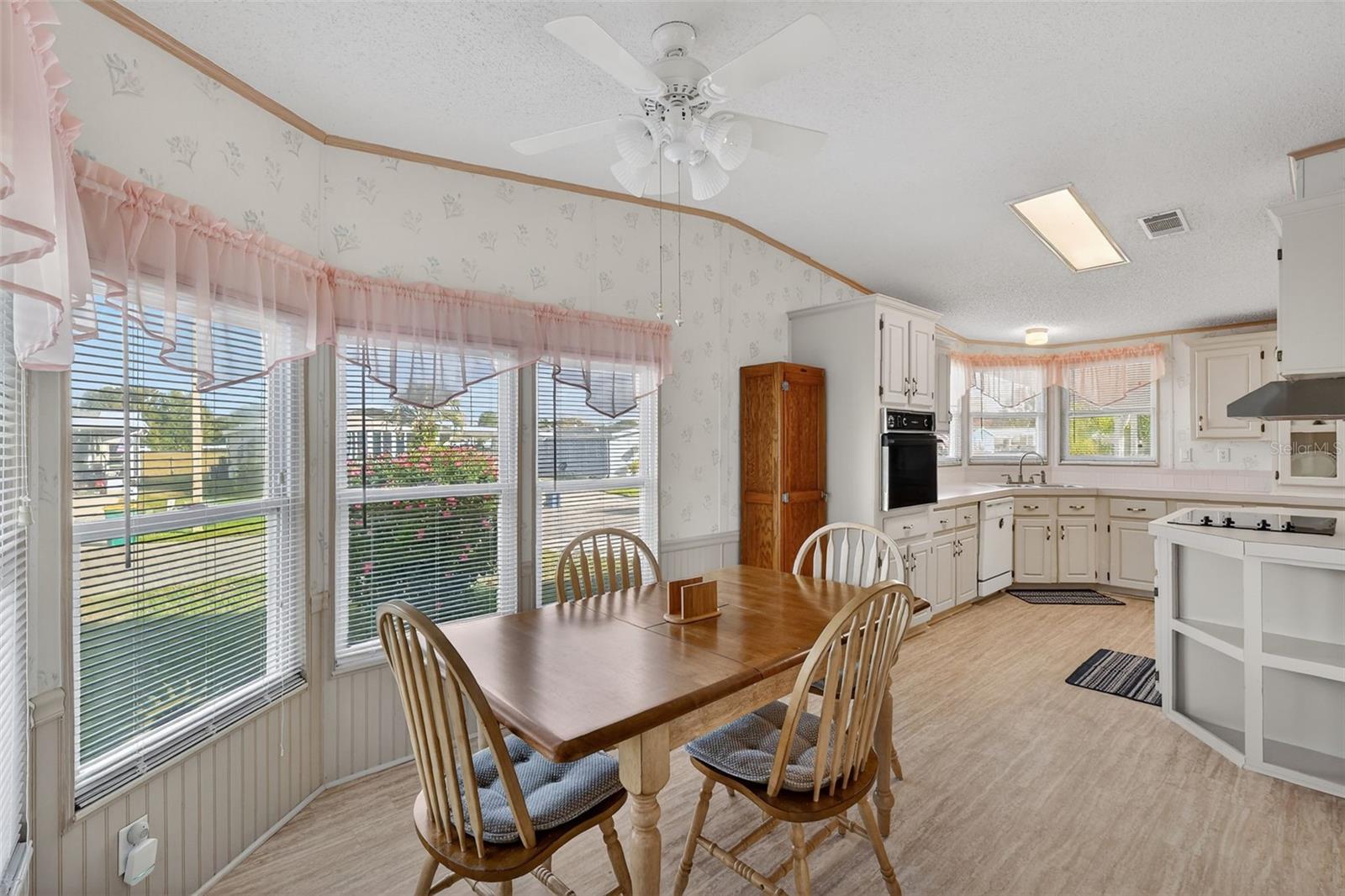 3117 Manatee Rd Property Photo 11