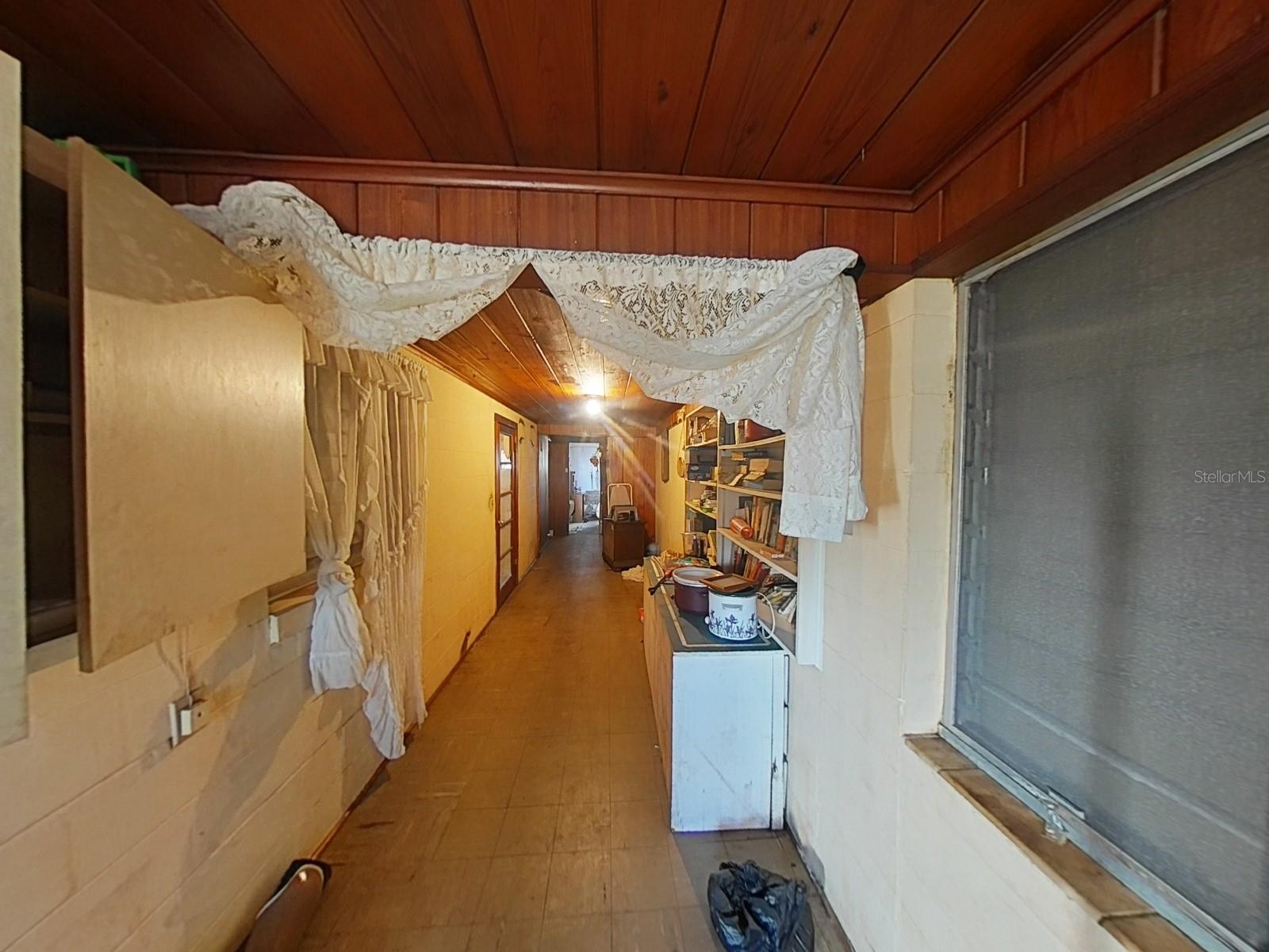 709 Alton Ave Property Photo 9