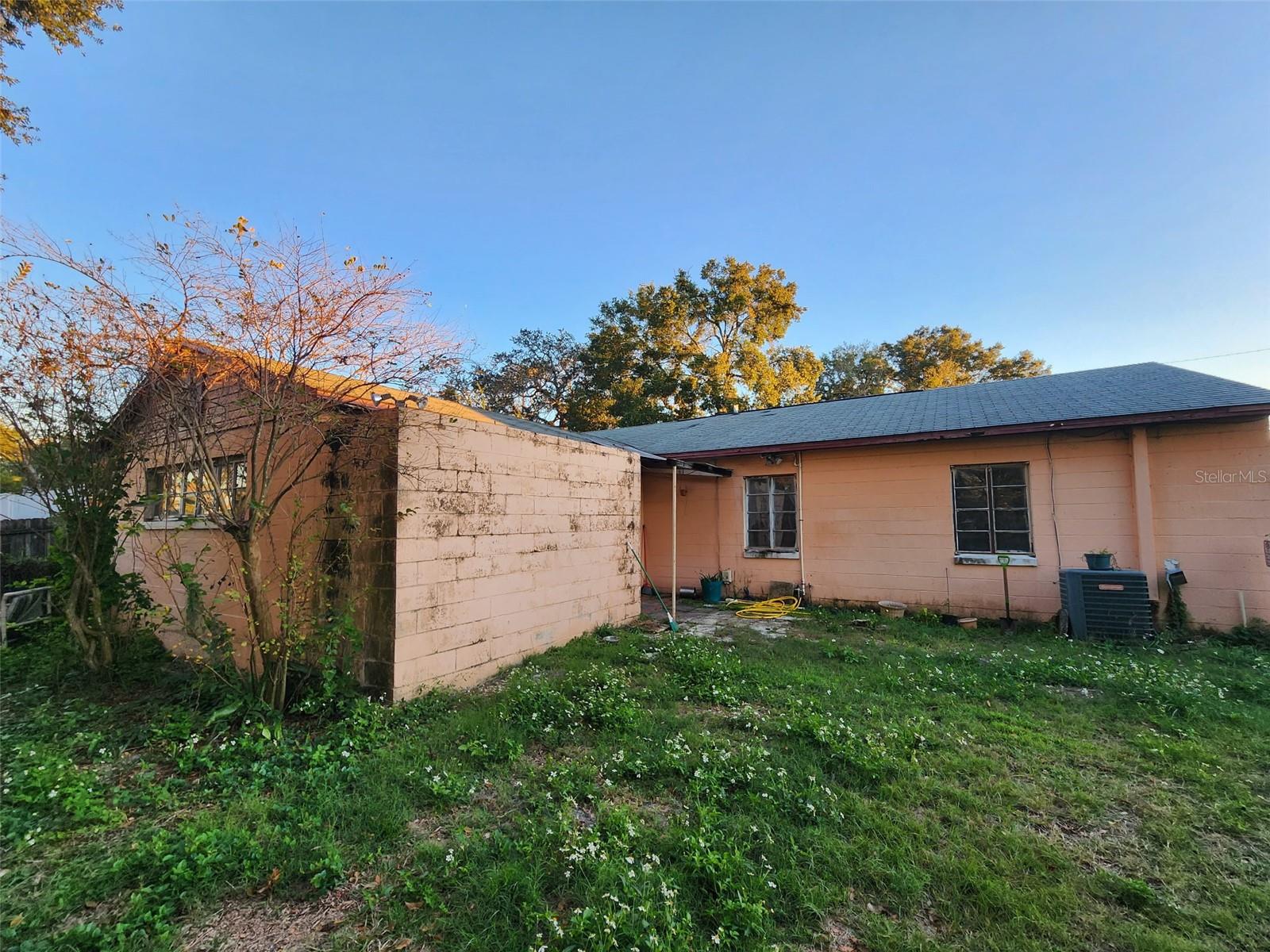 709 Alton Ave Property Photo 16