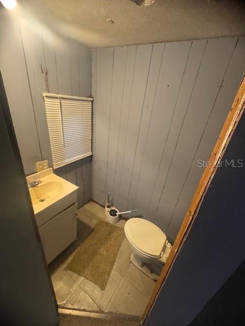 4639 Cr 690 Property Photo 8