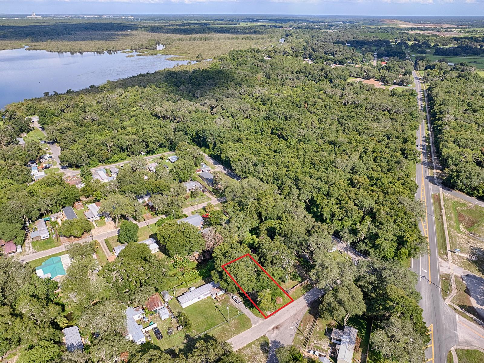 853 Cr 484 Property Photo 4