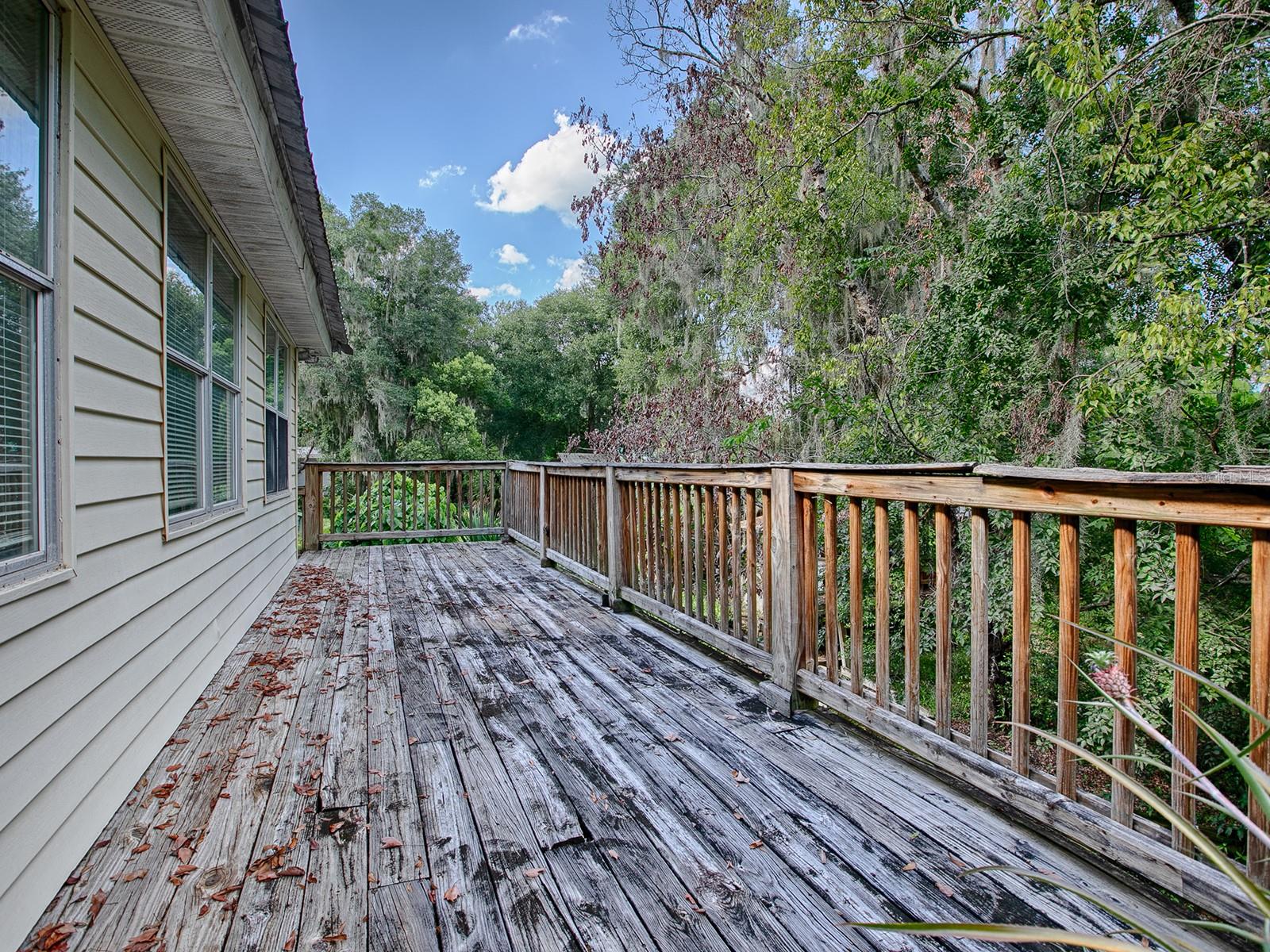 853 Cr 484 Property Photo 13