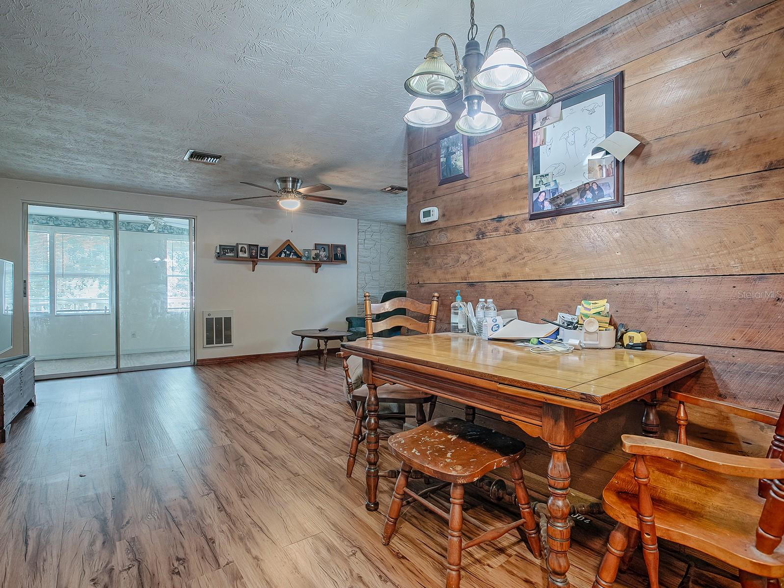 853 Cr 484 Property Photo 21