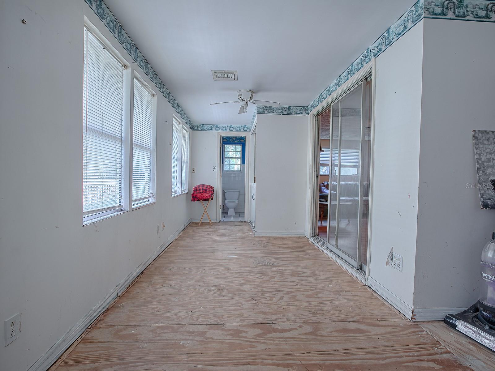 853 Cr 484 Property Photo 22