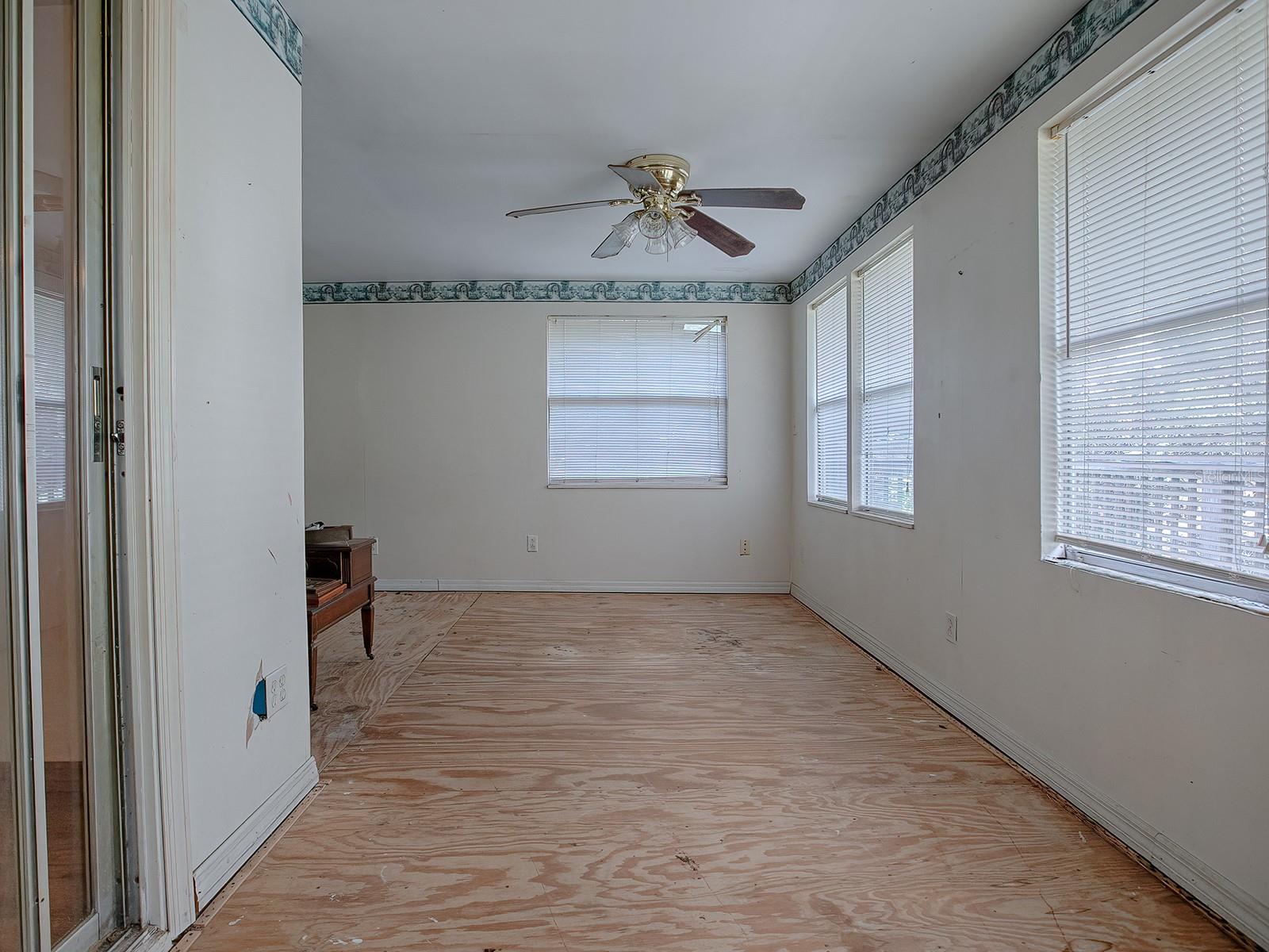 853 Cr 484 Property Photo 26