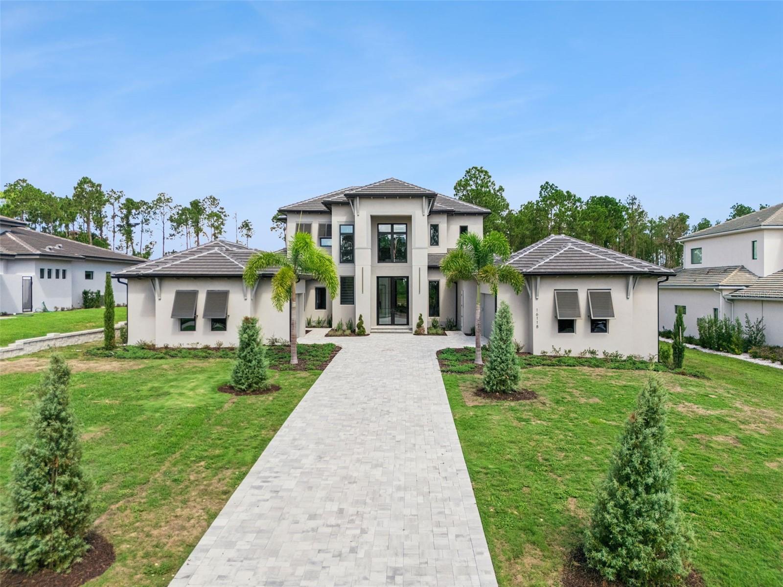 16118 PENDIO DR Property Photo 1