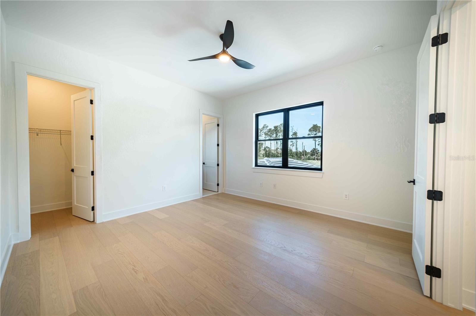 16118 Pendio Dr Property Photo 35
