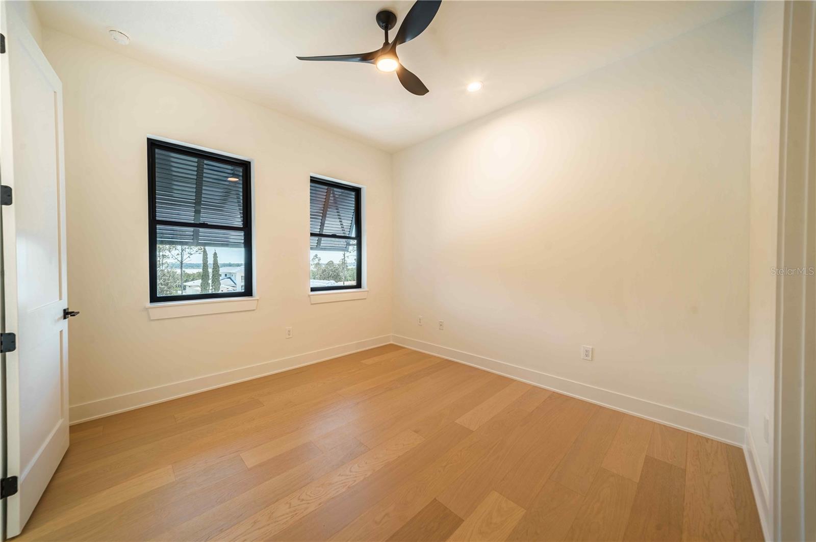 16118 Pendio Dr Property Photo 37