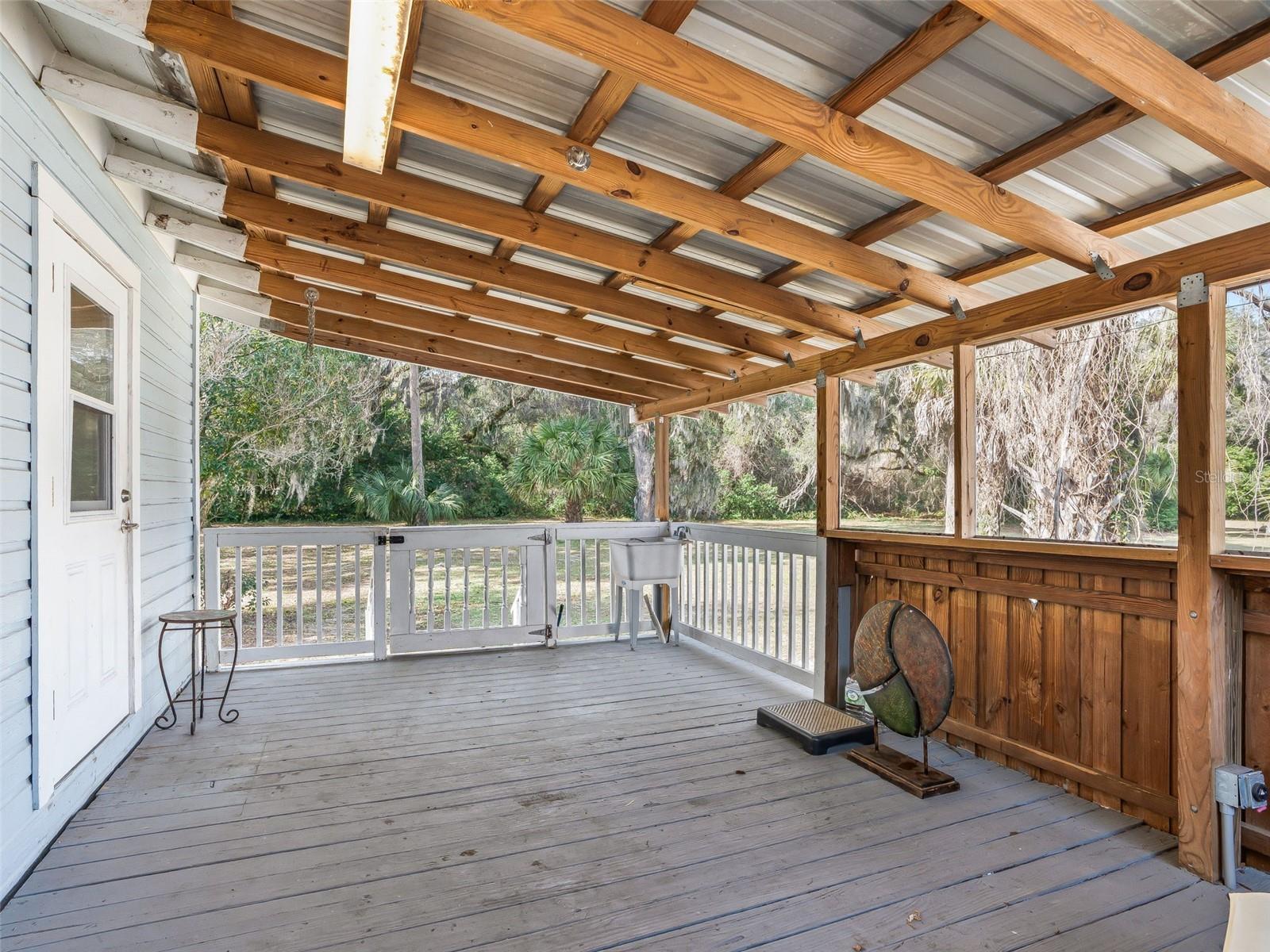 10487 Se Highway 42 Property Photo 49