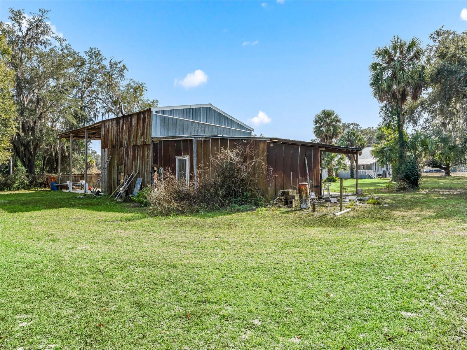 10487 Se Highway 42 Property Photo 57