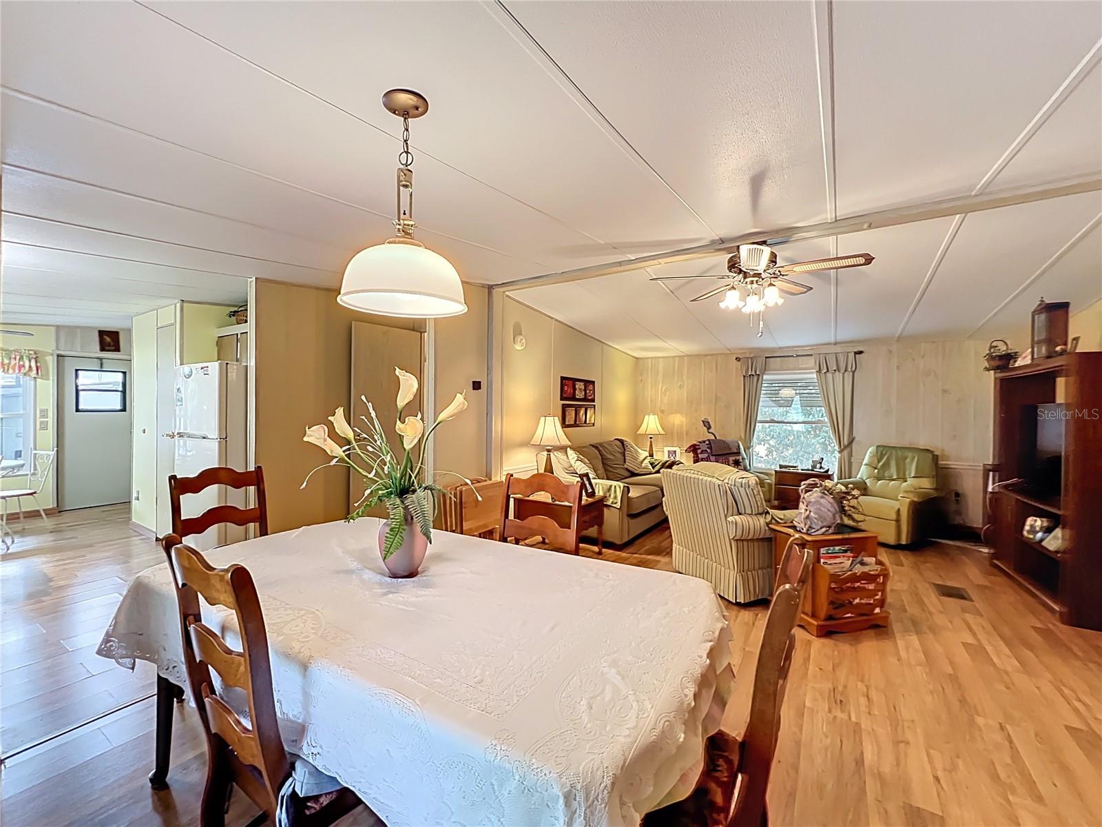 13508 Palm Dr Property Photo 8