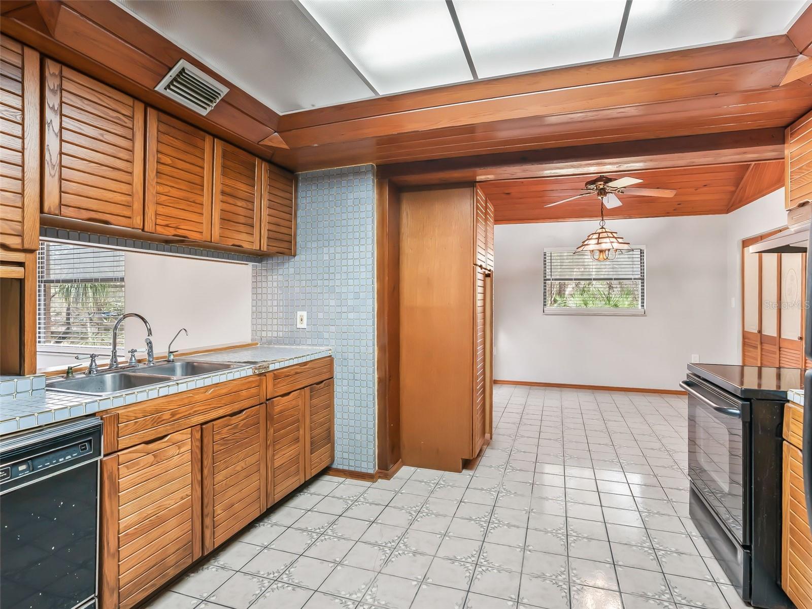 11398 Cr 682 Property Photo 15