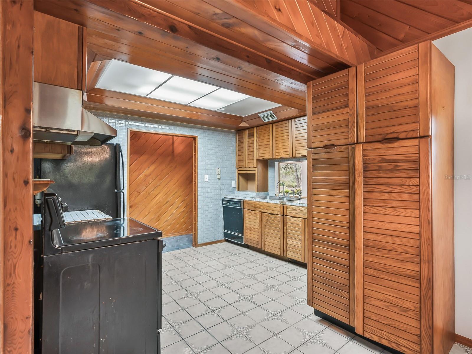 11398 Cr 682 Property Photo 17