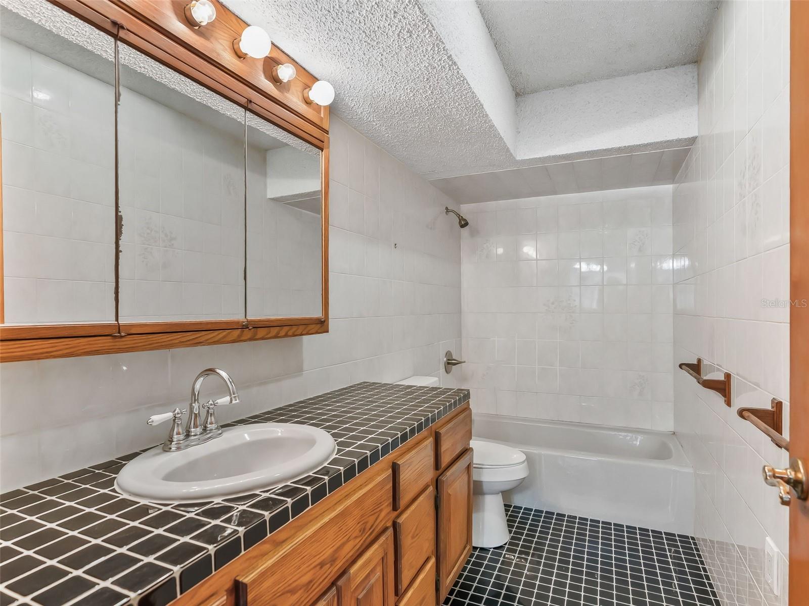 11398 Cr 682 Property Photo 23