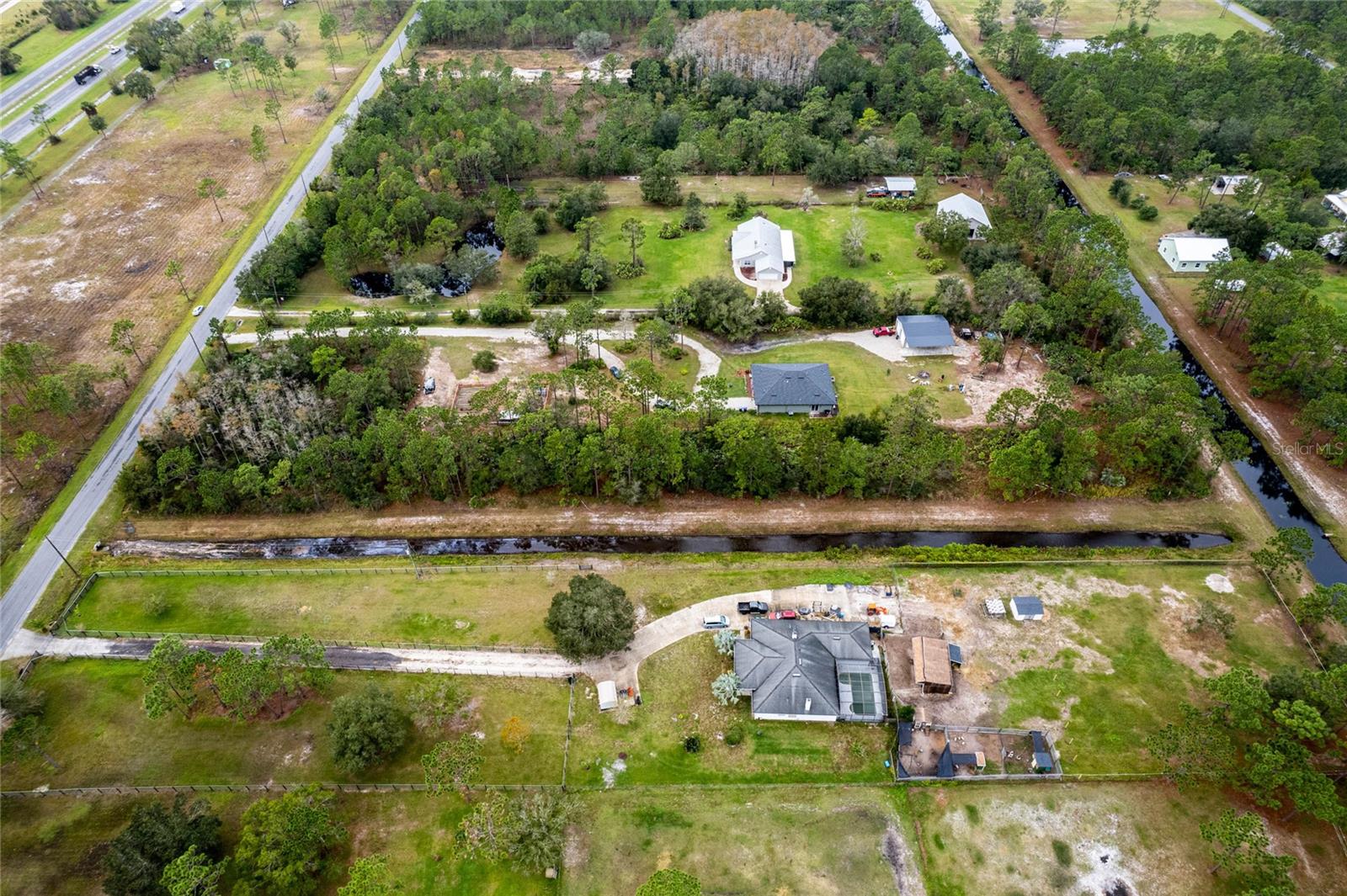 Starry St Property Photo 17