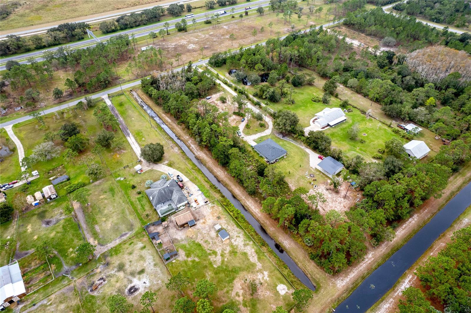 Starry St Property Photo 22