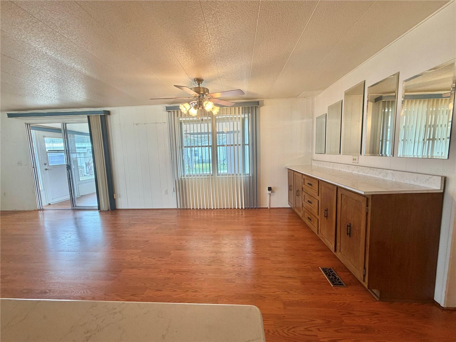 104 Dogwood Trl Property Photo 6