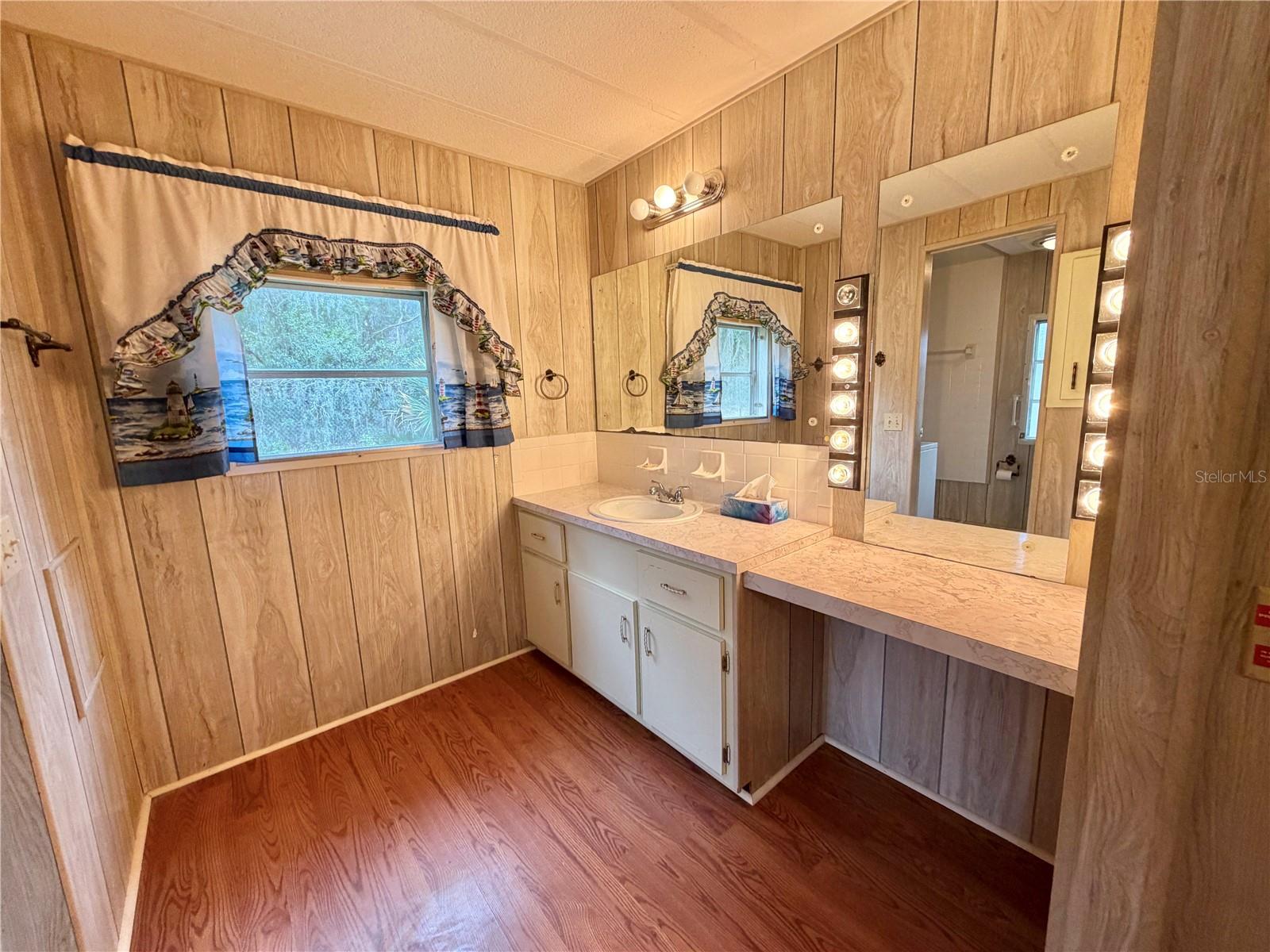 211 Aspen Cir Property Photo 33