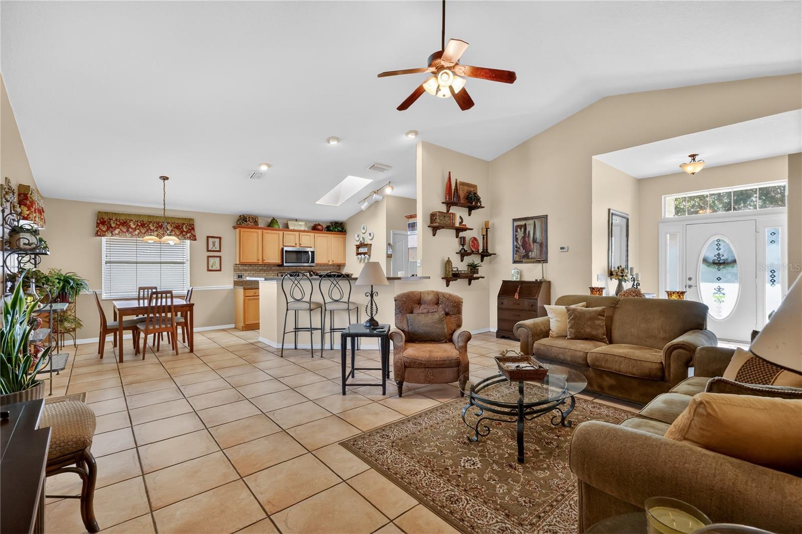 2825 Hardenbergh Ln Property Photo 11
