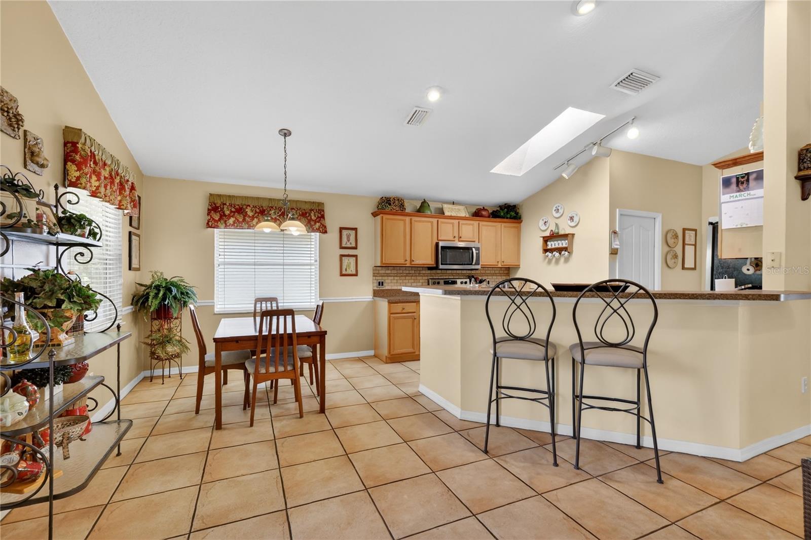 2825 Hardenbergh Ln Property Photo 12